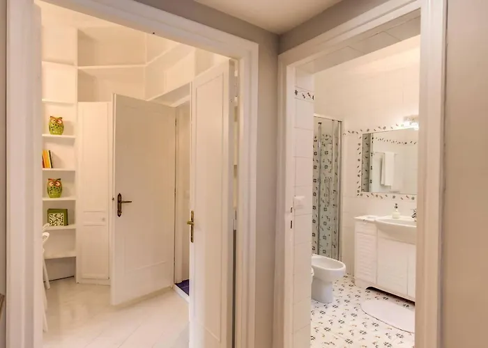 Lovely Flat By The Vatican Апартаменты *