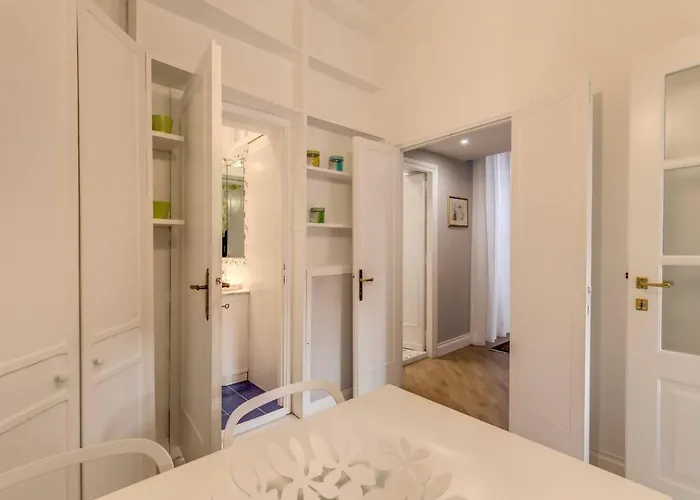 Lovely Flat By The Vatican Рим