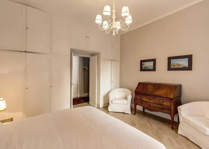 Апартаменты Lovely Flat By The Vatican *